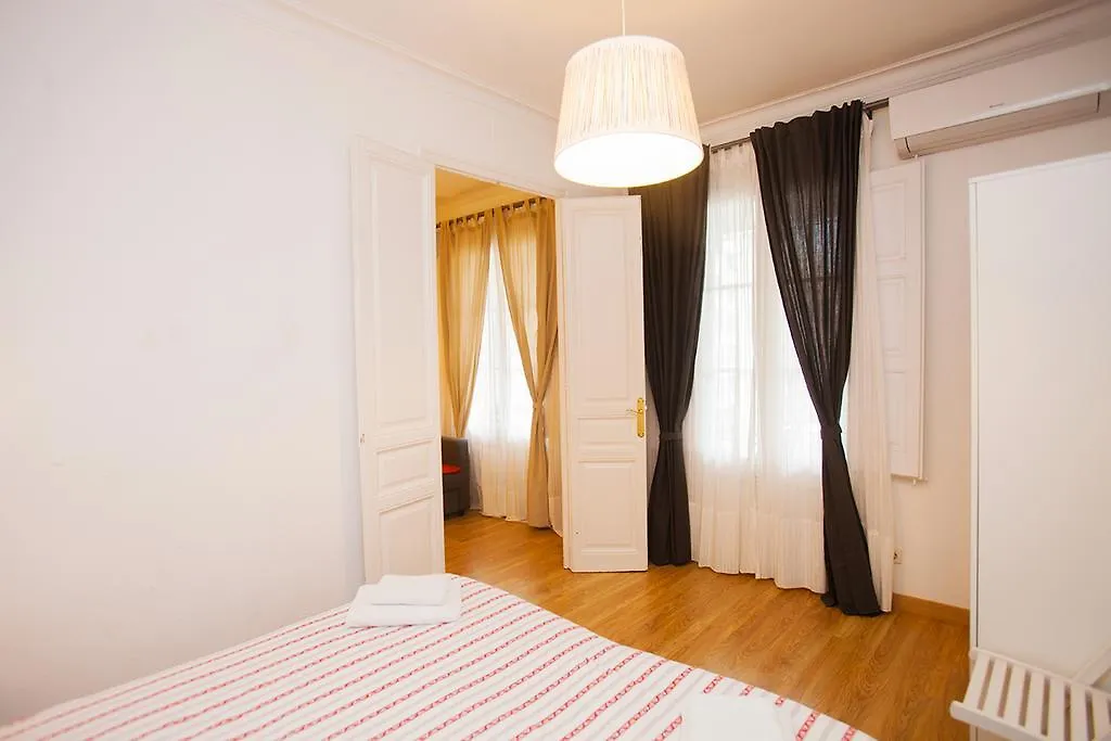 Appartement M64 Apca Rent à Barcelone 0*,